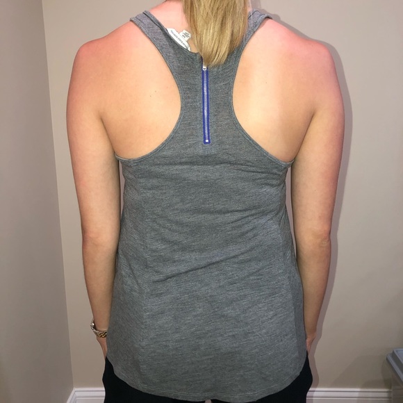 Tank top - Picture 2 of 3